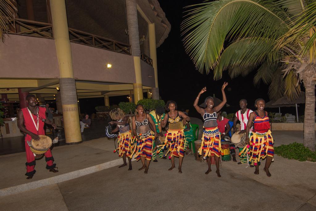 Royal Saly Hotel Exterior photo